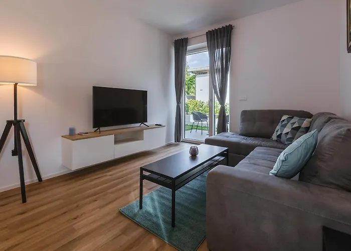 דירה Rina בלד